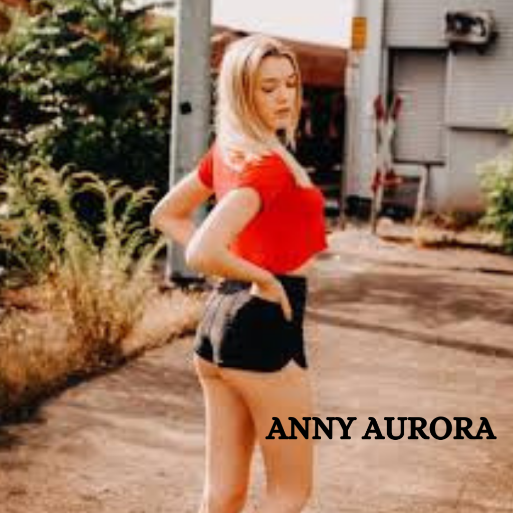 Anny Auroura